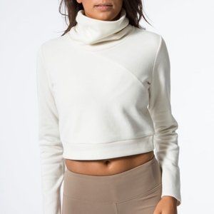 ALO Soleil White Cropped Turtleneck Sweatshirt